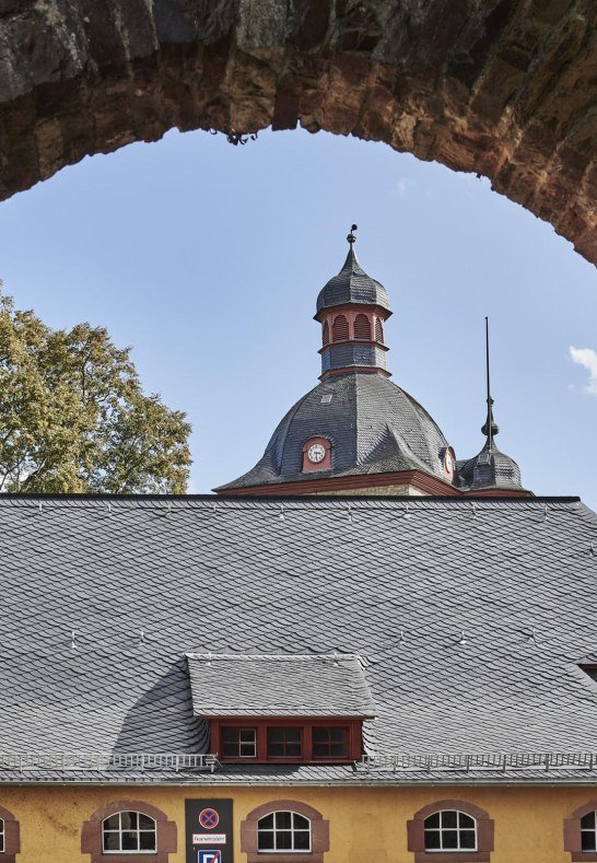 Tor Schloss Vollrads | &copy; Hessen Tourismus, Roman Knie