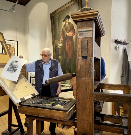 Druckvorführung_Burg_Gutenberg | © Stadt Eltville am Rhein Druckvorführung_Burg_Gutenberg | © Stadt Eltville am Rhein