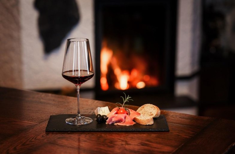 Weinstube | © Weingut Albert Lambrich, Dellhofen