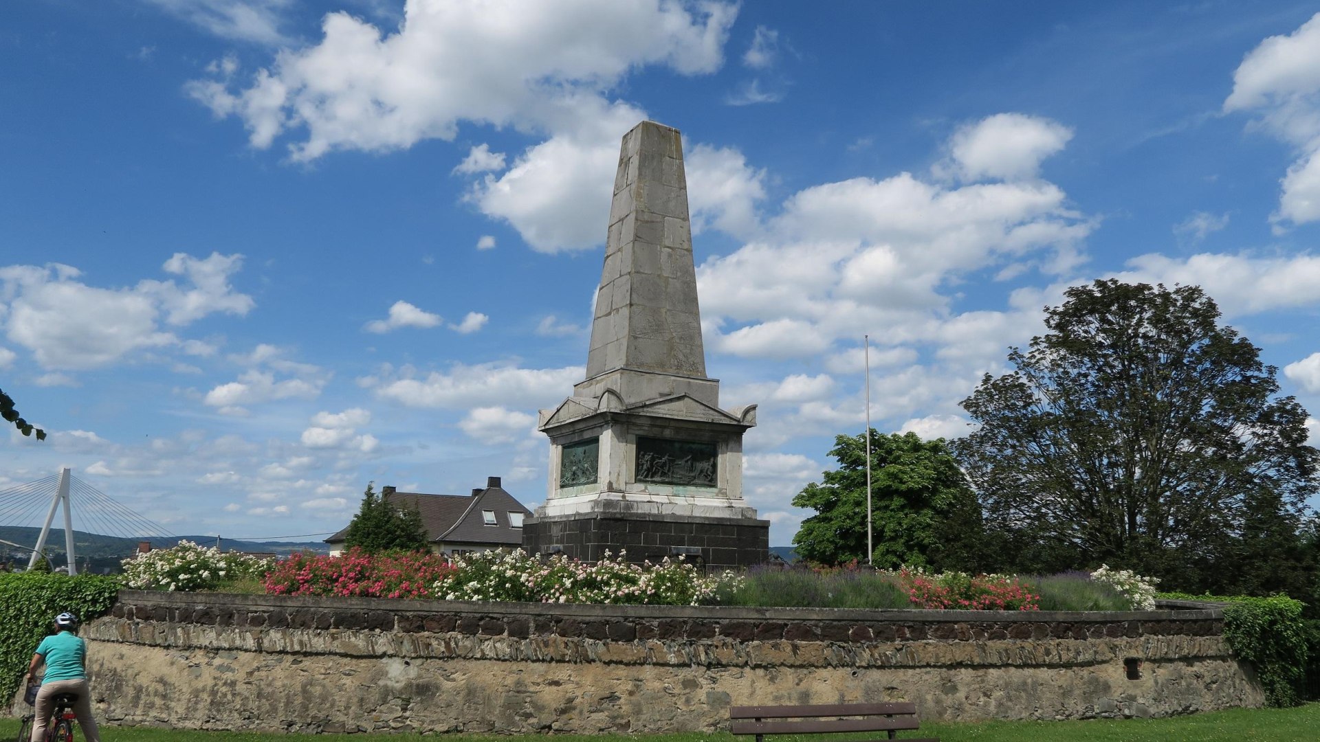 Weißenthurm Hoche Denkmal | © Pressebüro Stadt Neuwied Weißenthurm Hoche Denkmal | © Pressebüro Stadt Neuwied