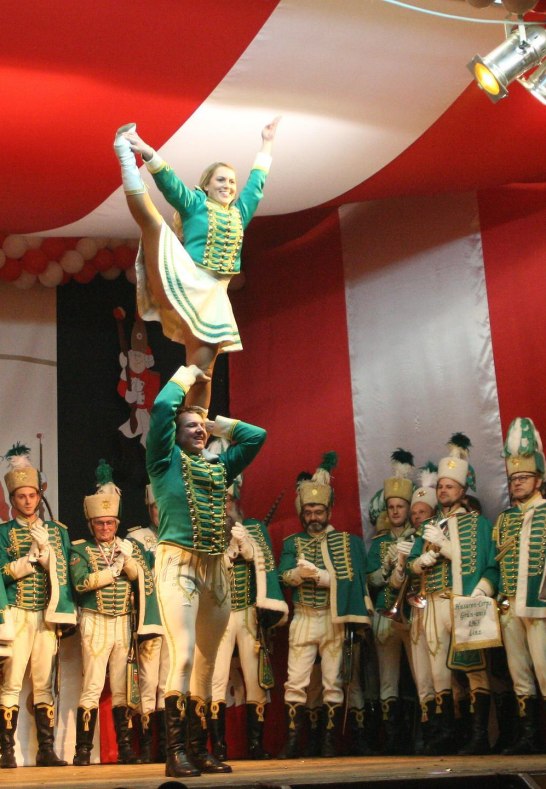 Auftritt 7 | © Husarencorps Grün-Weiss Linz 1965 e.V. Auftritt 7 | © Husarencorps Grün-Weiss Linz 1965 e.V.