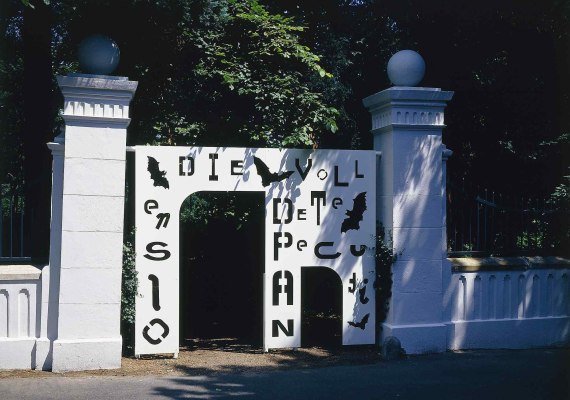 Bittermann und Duka: geheime gärten rolandswerth | © Nic Tenwiggenhorn Bittermann und Duka: geheime gärten rolandswerth | © Nic Tenwiggenhorn