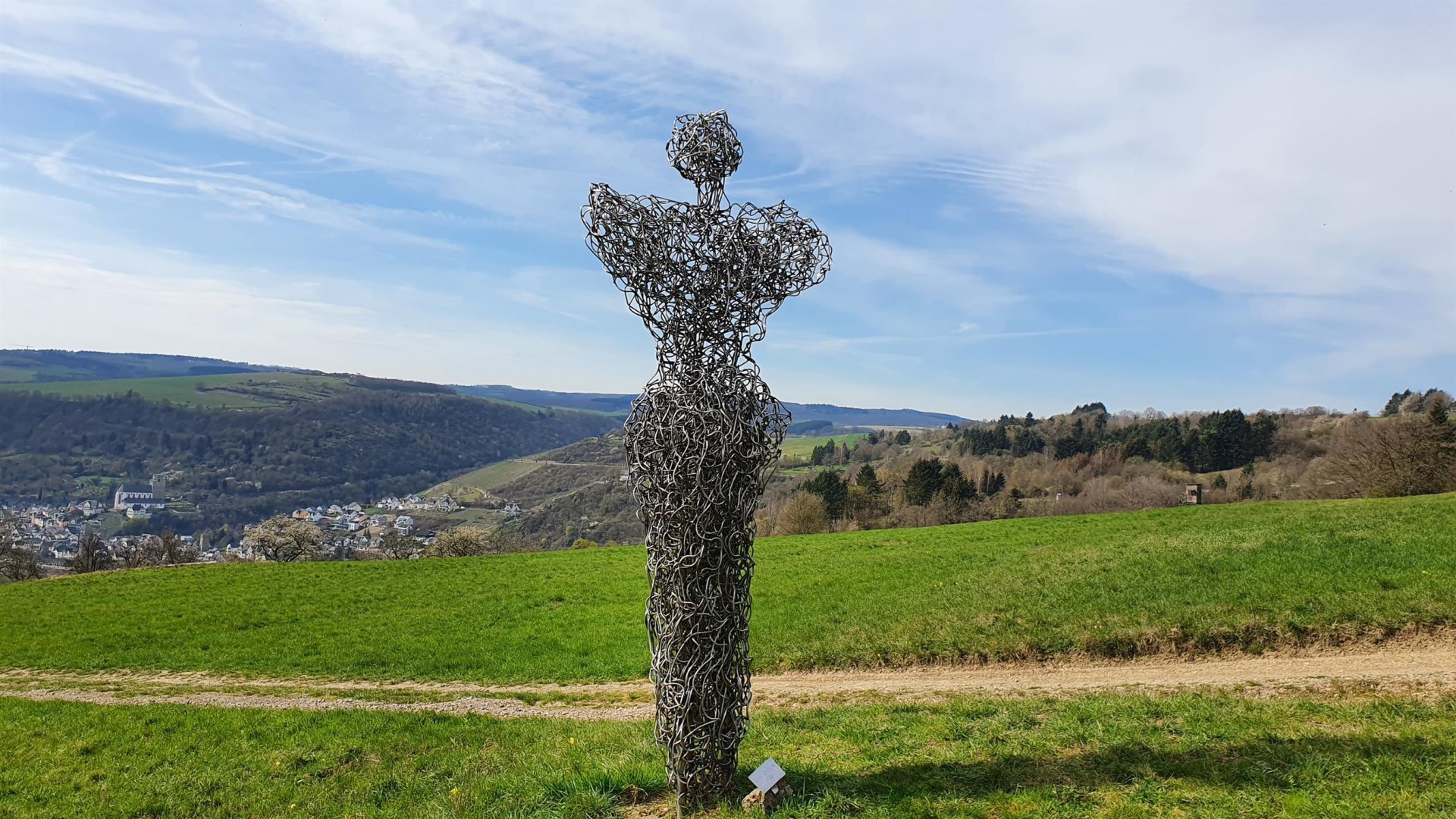 Skulptur 1 mit Weitsicht | © T. Biersch Skulptur 1 mit Weitsicht | © T. Biersch