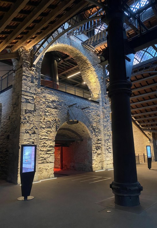 Hochofen Inszenierung | &copy; Stiftung Sayner H&uuml;tte