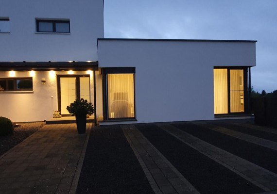 Wohnungseingang | &copy; Dagmar Ebner & Bernd Hilgenberg