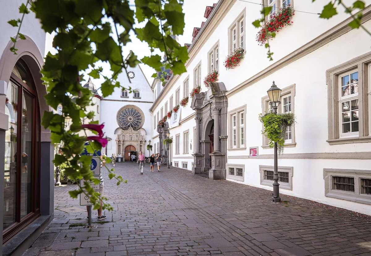 Blick aus der Jesuitengasse | © Koblenz-Touristik GmbH / Johannes Bruchhof Blick aus der Jesuitengasse | © Koblenz-Touristik GmbH / Johannes Bruchhof