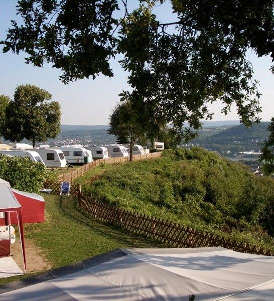 Campingplatz Burg Lahneck 3 | &copy; Campingplatz Burg Lahneck Lahnstein