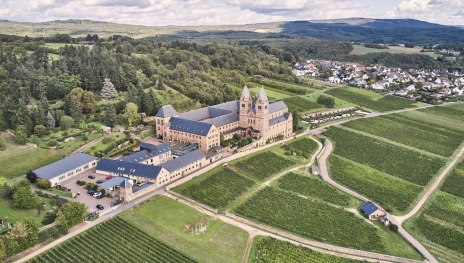 Abtei St. Hildegard in Rüdesheim am Rhein | © Roman Knie, HA Hessen Tourismus Abtei St. Hildegard in Rüdesheim am Rhein | © Roman Knie, HA Hessen Tourismus