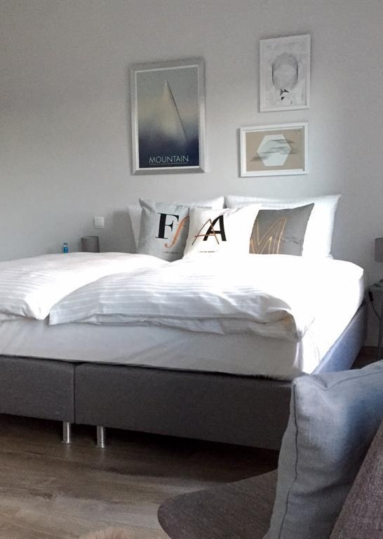 Zimmer2 | &copy; Tobias Dickmei&szlig;