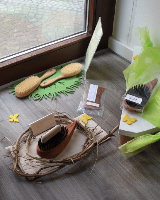 Schaufenster | &copy; Frisur-Manufaktur Stephanie Neifer