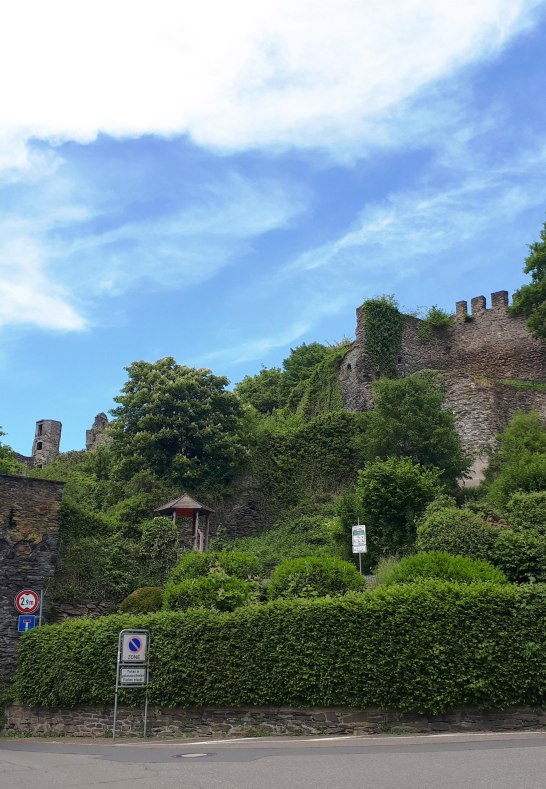 Burg Altwied im Sommer | © Romantischer Rhein Tourismus GmbH Burg Altwied im Sommer | © Romantischer Rhein Tourismus GmbH