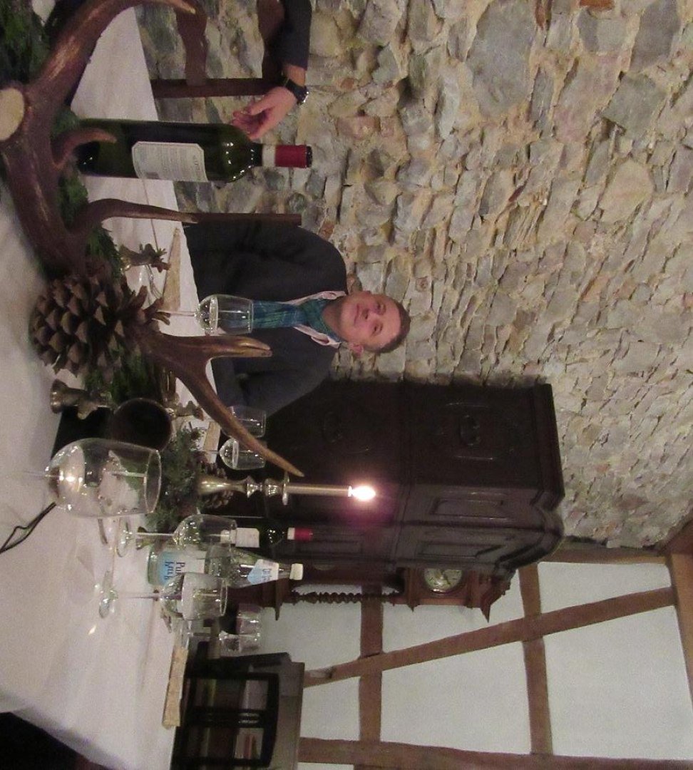 Strau&szlig;wirtschaft Innen | &copy; Weingut Dr.K.A. Krayer