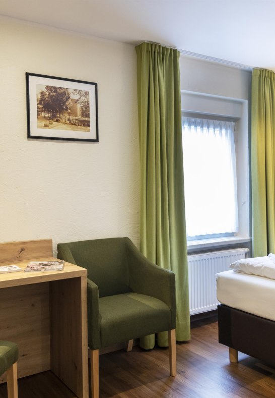 Standard-Doppelzimmer G&auml;stehaus | &copy; AKZENT Hotel Roter Ochse-Familie Kochh&auml;user