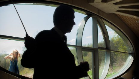 Wissenschaftler mit Zeigestock h&auml;lt Vortrag | &copy; LEIZA/M. Sj&oslash;vold