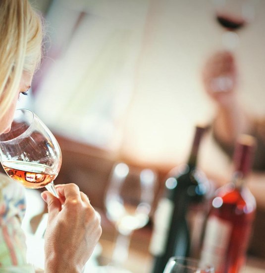 after-work-wine-tasting_1600x900px | © Ludwig von Kapff after-work-wine-tasting_1600x900px | © Ludwig von Kapff