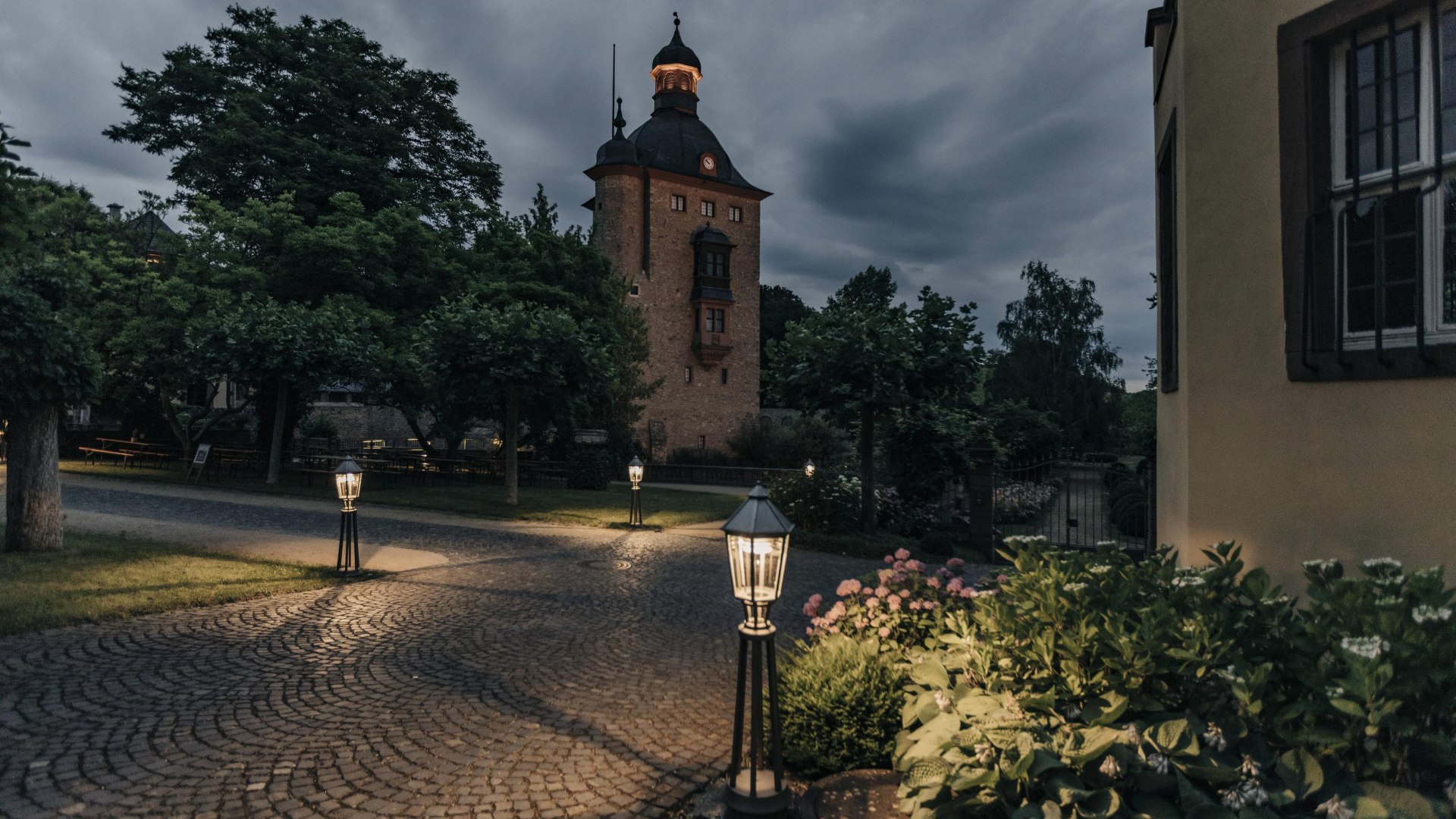 Schloss Vollrads 2 ccby Florian Kresse. | © Schloss Vollrads ccby Florian Kresse. Schloss Vollrads 2 ccby Florian Kresse. | © Schloss Vollrads ccby Florian Kresse.