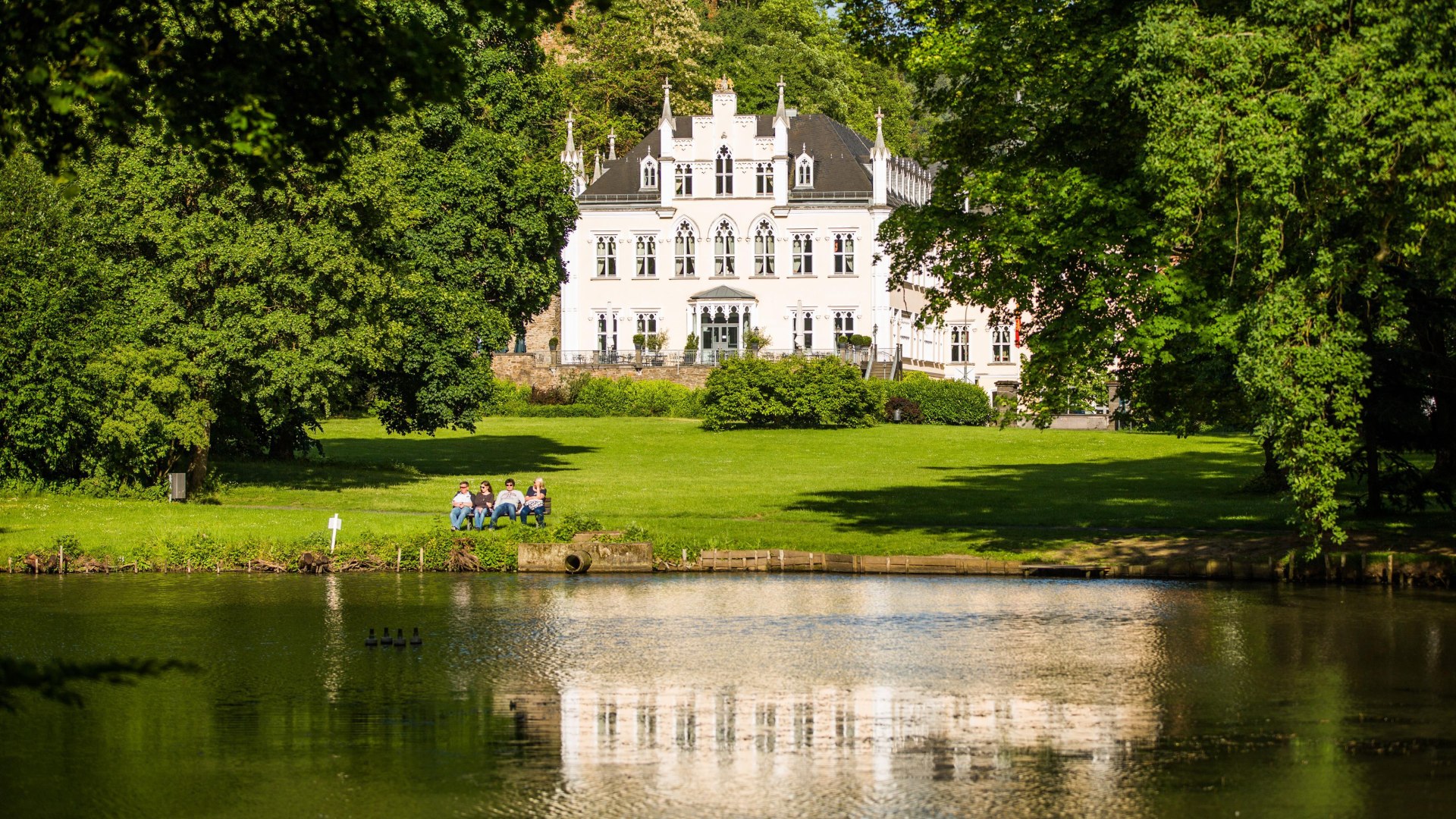 Schlosspark | &copy; Henry Tornow