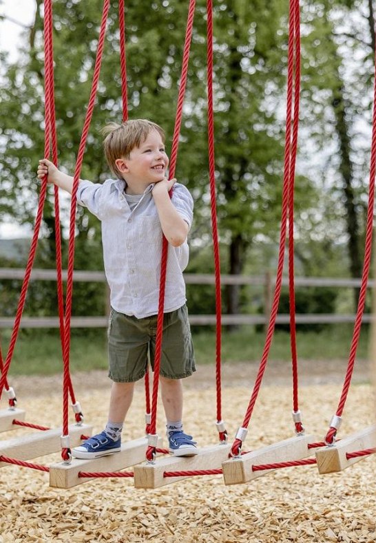 Hof.Hardth&ouml;he.Junge.Spielplatz | &copy; Tourist-Information Oberwesel