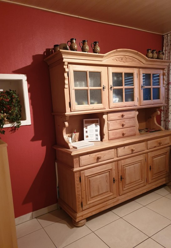 Esszimmerschrank | &copy; Hiltrud Evertz