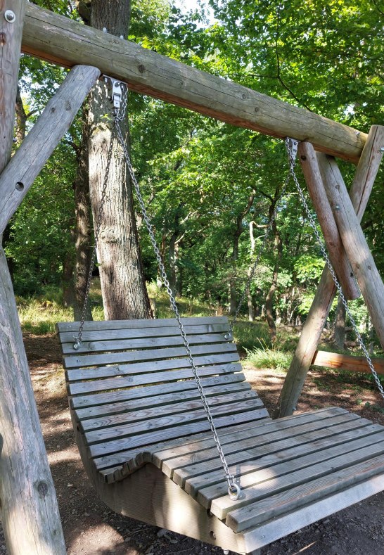 Wanderschaukel frontal | &copy; Tourist-Information Bad Breisig