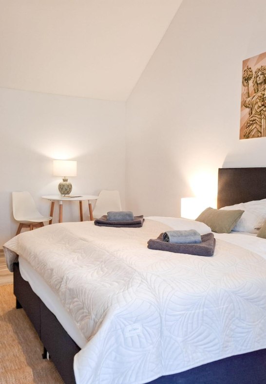 WhatsApp Imagvvbbe 2026-02-26 at 17.17.22 | &copy; K. Barth