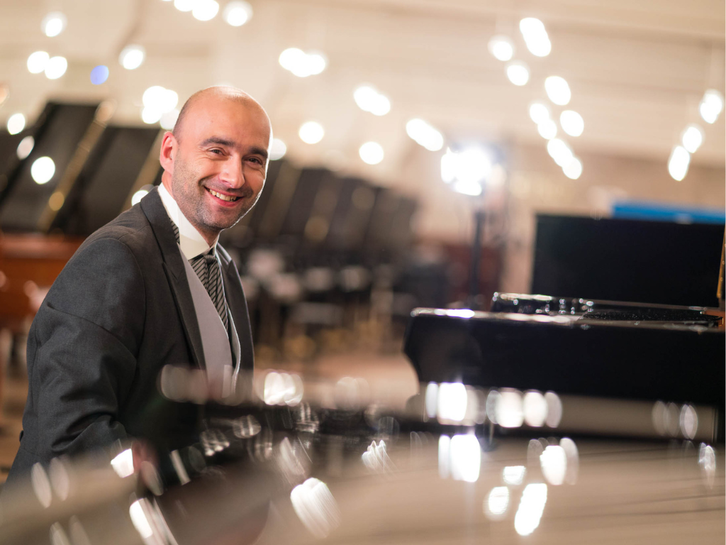 Wojciech Waleczek - Klavier | &copy; Wojciech Waleczek - Klavier