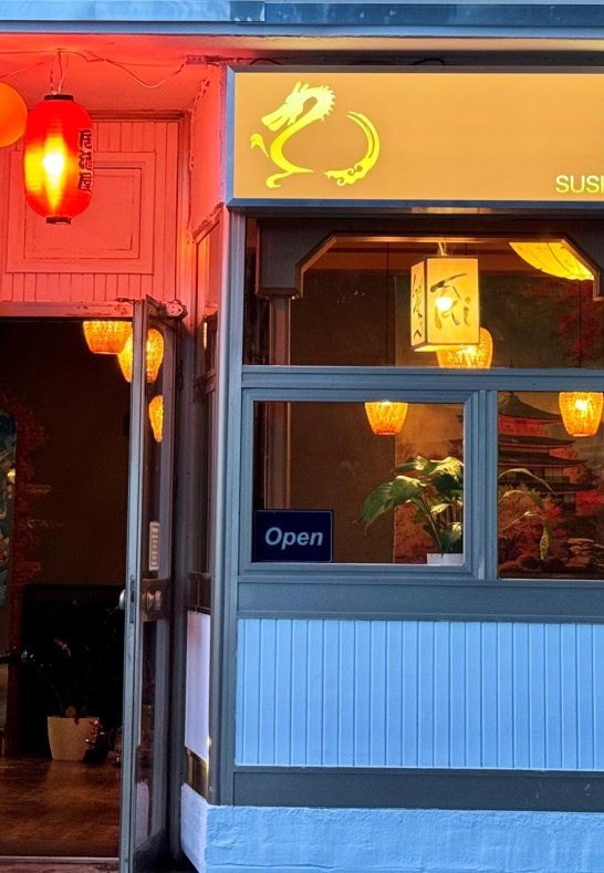 Ryu Sushi 4 | © Thi Thu Thuy Chu Ryu Sushi 4 | © Thi Thu Thuy Chu