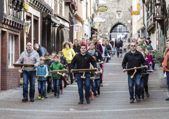 Klapperbrauch | © Heinz Werner Lamberz, Creativ Picture Klapperbrauch | © Heinz Werner Lamberz, Creativ Picture