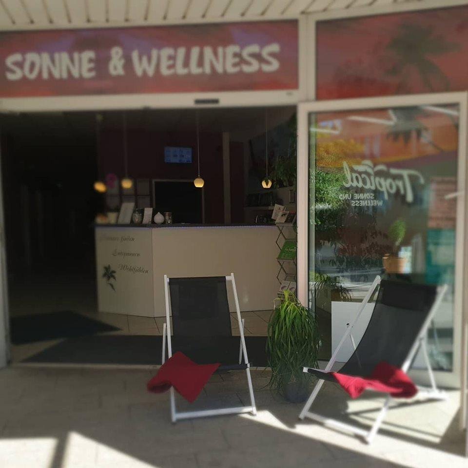 Tropical Linz | &copy; Jessica Bonnek