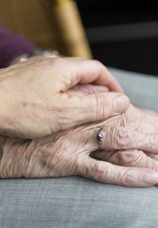 Helfen | &copy; Pixabay.com