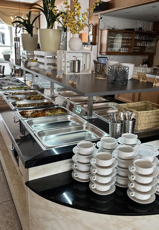 Fr&uuml;hst&uuml;cks-Buffet | &copy; Loreley Touristik