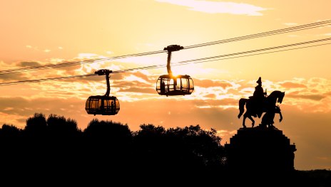 Seilbahn im Sonnenuntergang | &copy; Koblenz-Touristik GmbH / Johannes Bruchhof