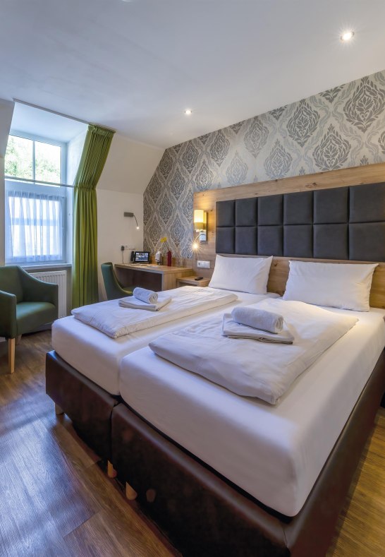 Standard Doppelzimmer Haupthaus | &copy; AKZENT Hotel Roter Ochse-Familie Kochh&auml;user