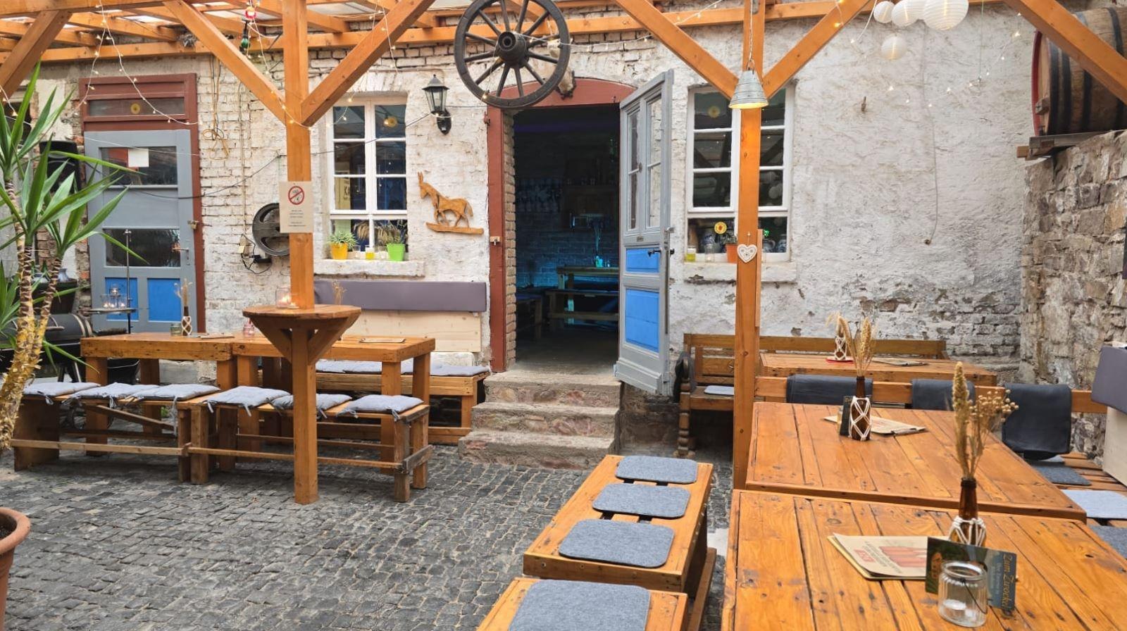 Aussenbereich | &copy; O. Kall