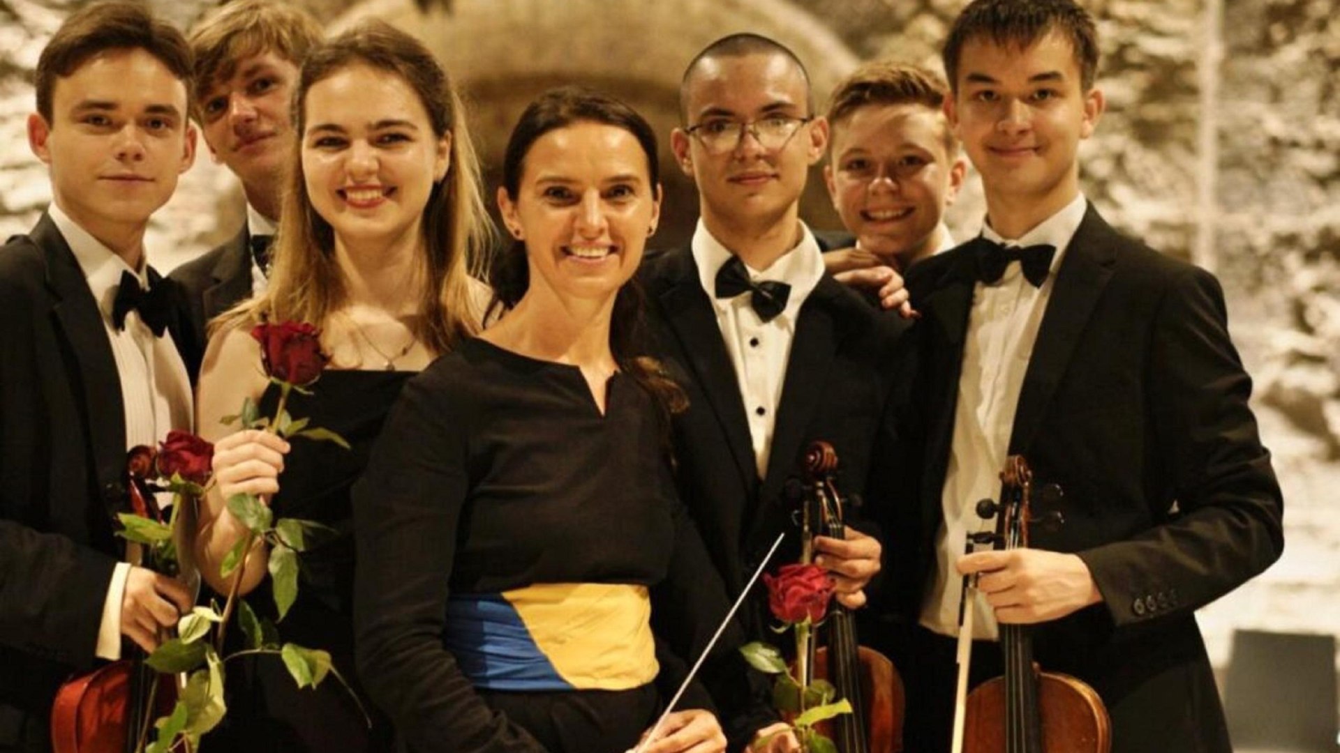 YSOU Streicher mit Oksana Lyniv | © Angelika Hollmann