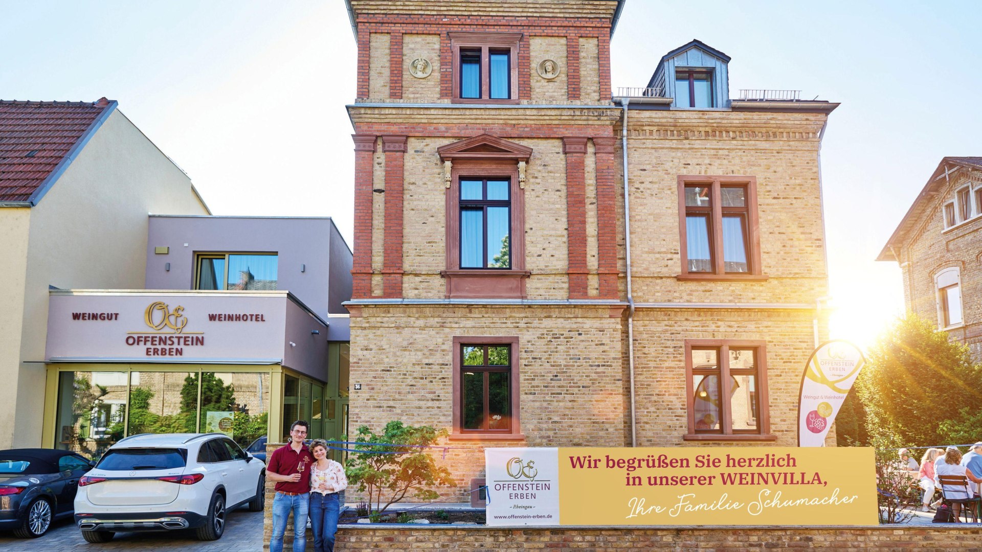 WEINVILLA Banner Grüße_Sonne_LOW Web | © Weingut Offenstein Erben WEINVILLA Banner Grüße_Sonne_LOW Web | © Weingut Offenstein Erben