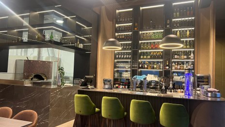 Restaurant Nikis | &copy; Brahim Nikqi