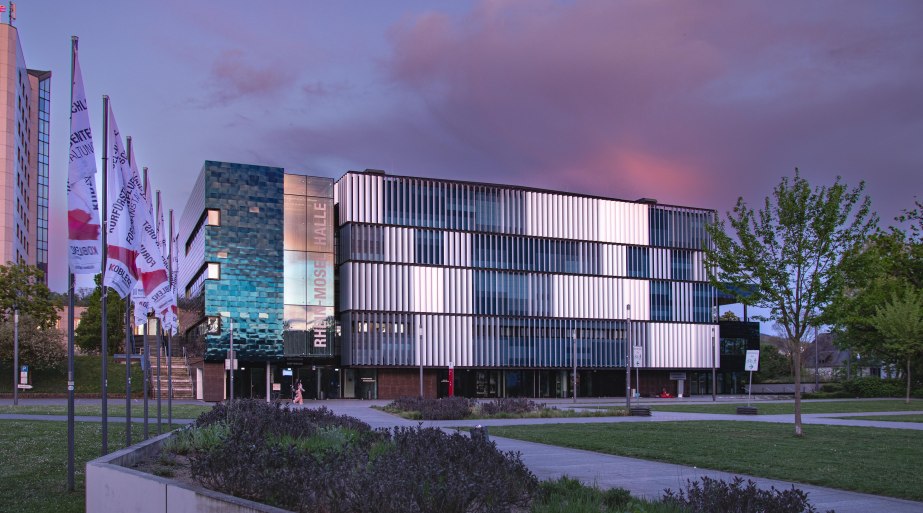 RMH im Sonnenuntergang | © Johannes Bruchhof