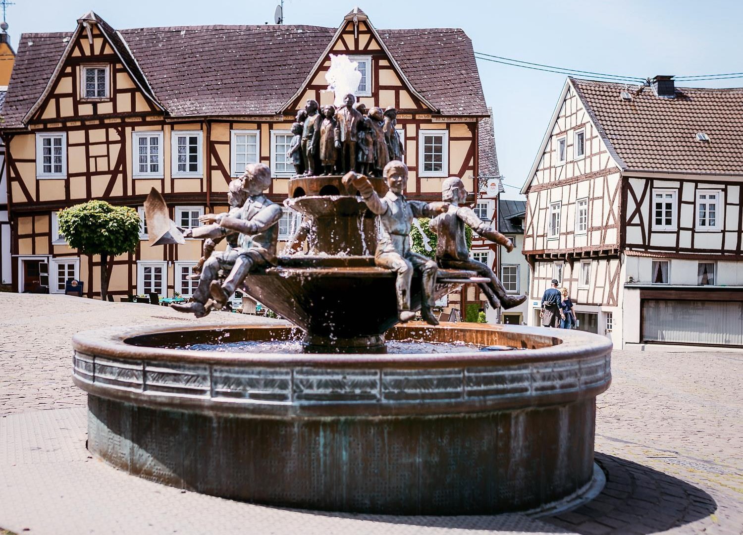 Ratsbrunnen | © Frank Metzemacher, Lichtreim Ratsbrunnen | © Frank Metzemacher, Lichtreim
