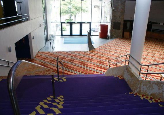 Stadthalle Lahnstein Foyer | © Stadthalle Lahnstein Stadthalle Lahnstein Foyer | © Stadthalle Lahnstein