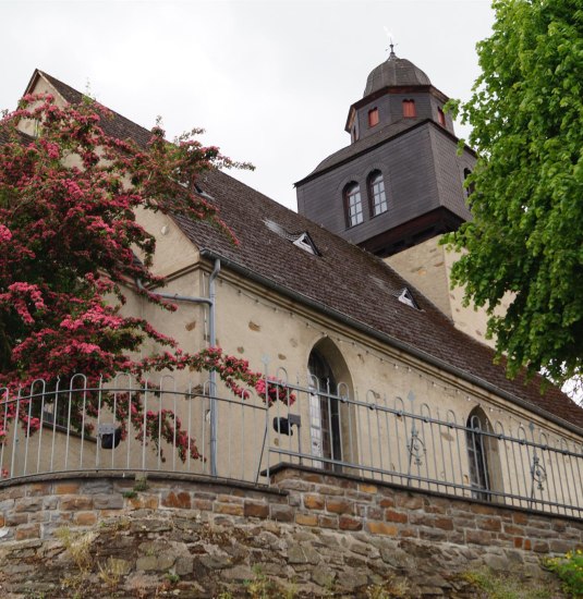 Alte Kirche | © Tourist-Information Erlebnis  Rheinbogen Alte Kirche | © Tourist-Information Erlebnis  Rheinbogen