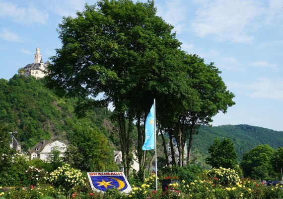 Braubach Blick auf Marksburg Gem&auml;lde | &copy; Tourist-Info Braubach / Bastian Clos