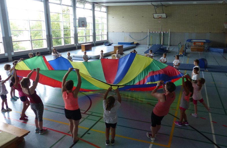 TV Linz 2 | © Dennis Swirsky TV Linz 2 | © Dennis Swirsky