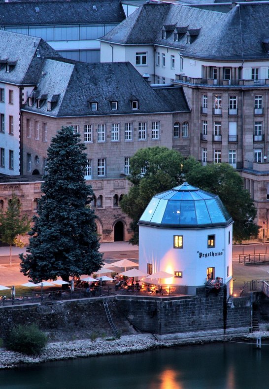 Pegelhaus Nacht | © Koblenz-Touristik GmbH / Johannes Bruchhof Pegelhaus Nacht | © Koblenz-Touristik GmbH / Johannes Bruchhof