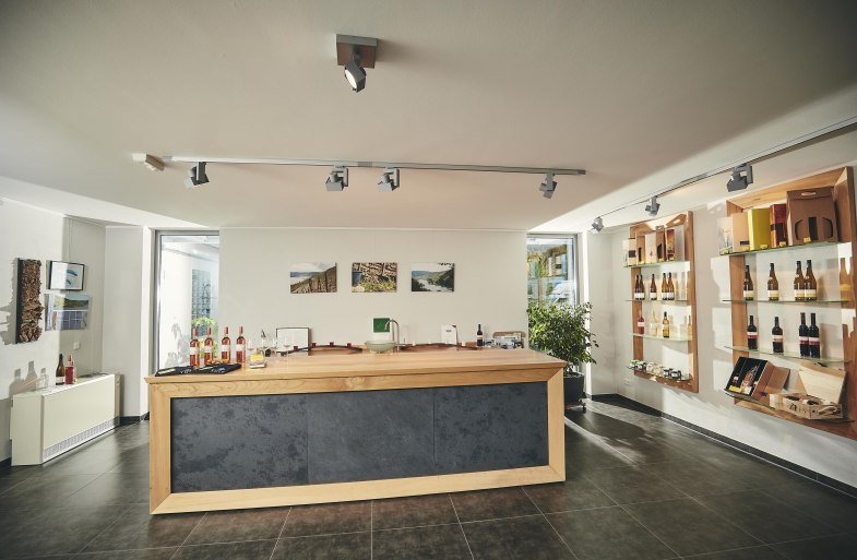 Vinothek Volk | © Tourist-Information Erlebnis Rheinbogen Vinothek Volk | © Tourist-Information Erlebnis Rheinbogen