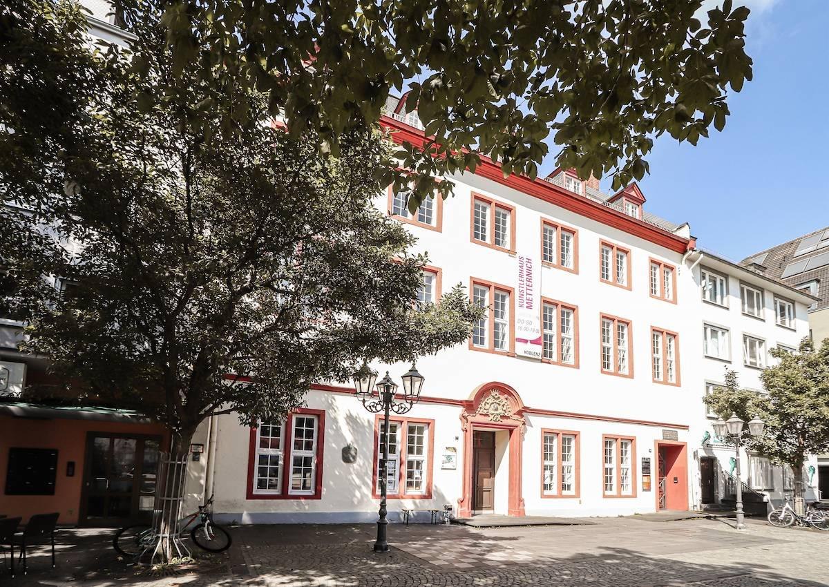 Haus Metternich auf dem M&uuml;nzplatz | &copy; Koblenz-Touristik GmbH / Johannes Bruchhof