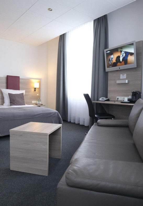 Doppelzimmer Superior (2) | © Hotel Hohenstaufen