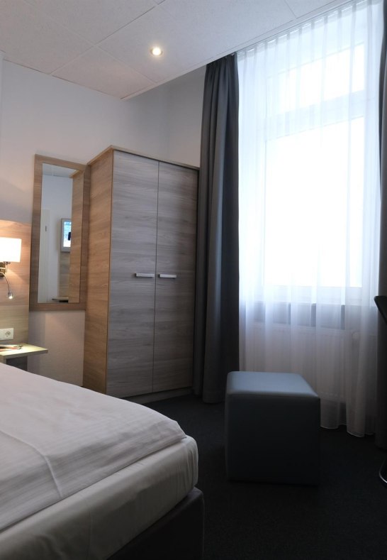 single room | &copy; Hotel Hohenstaufen