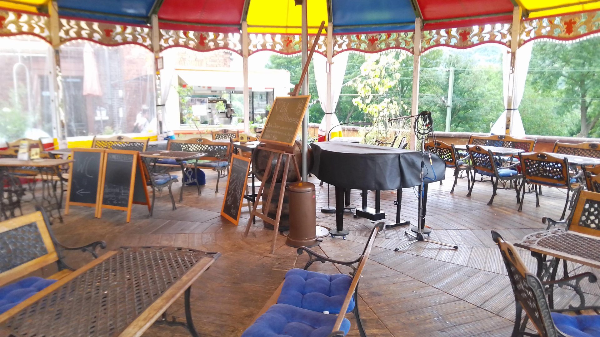 Karussel | &copy; Kleines Brauhaus