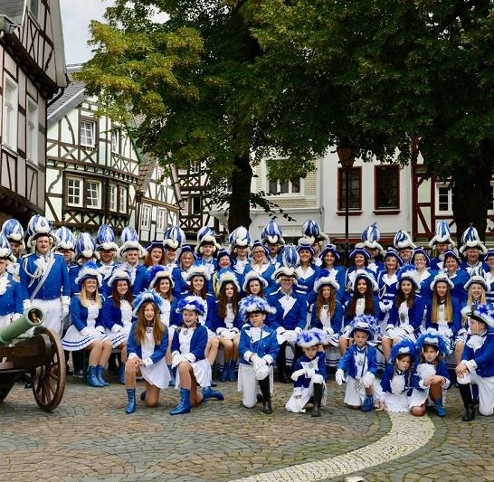 Funkencorps Blau-Wiess 1968 e.V. Linz am Rhein | &copy; Funkencorps Blau-Wiess 1968 e.V. Linz am Rhein